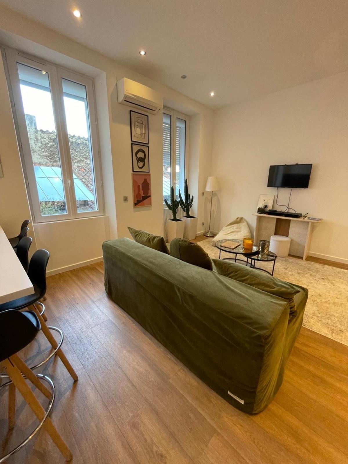 Appartement Design Sur Vauban - Clim Et Wifi Marseille Exterior photo
